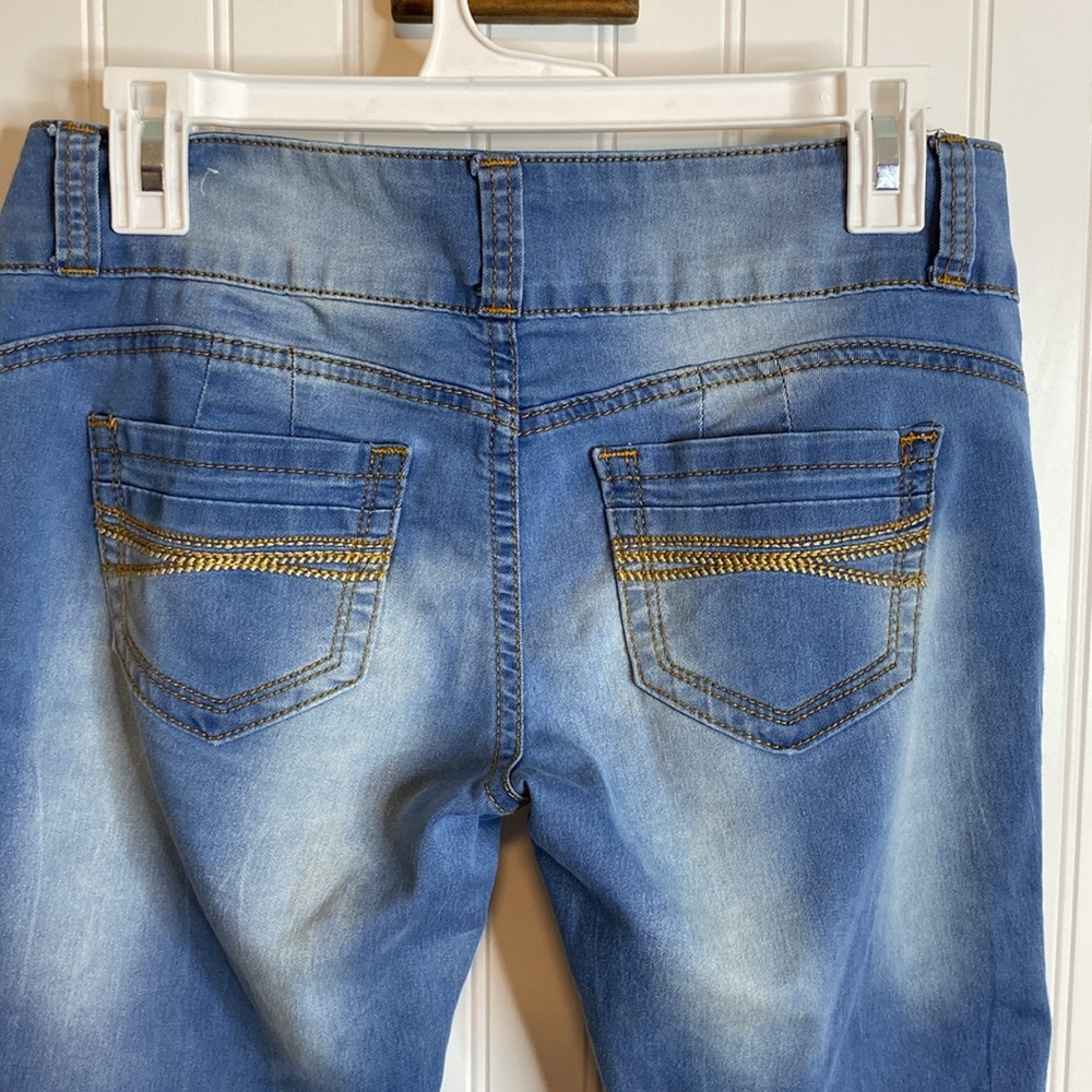 Junior Women's size 3/4 vip street denim Jeans - Picture 7 of 12